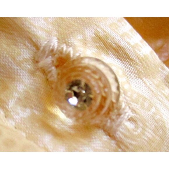 Vintage 1960's True Mod Blouse Yellow Ruffled With 3/4 Sleeves & High Neckline - Picture 8 of 9